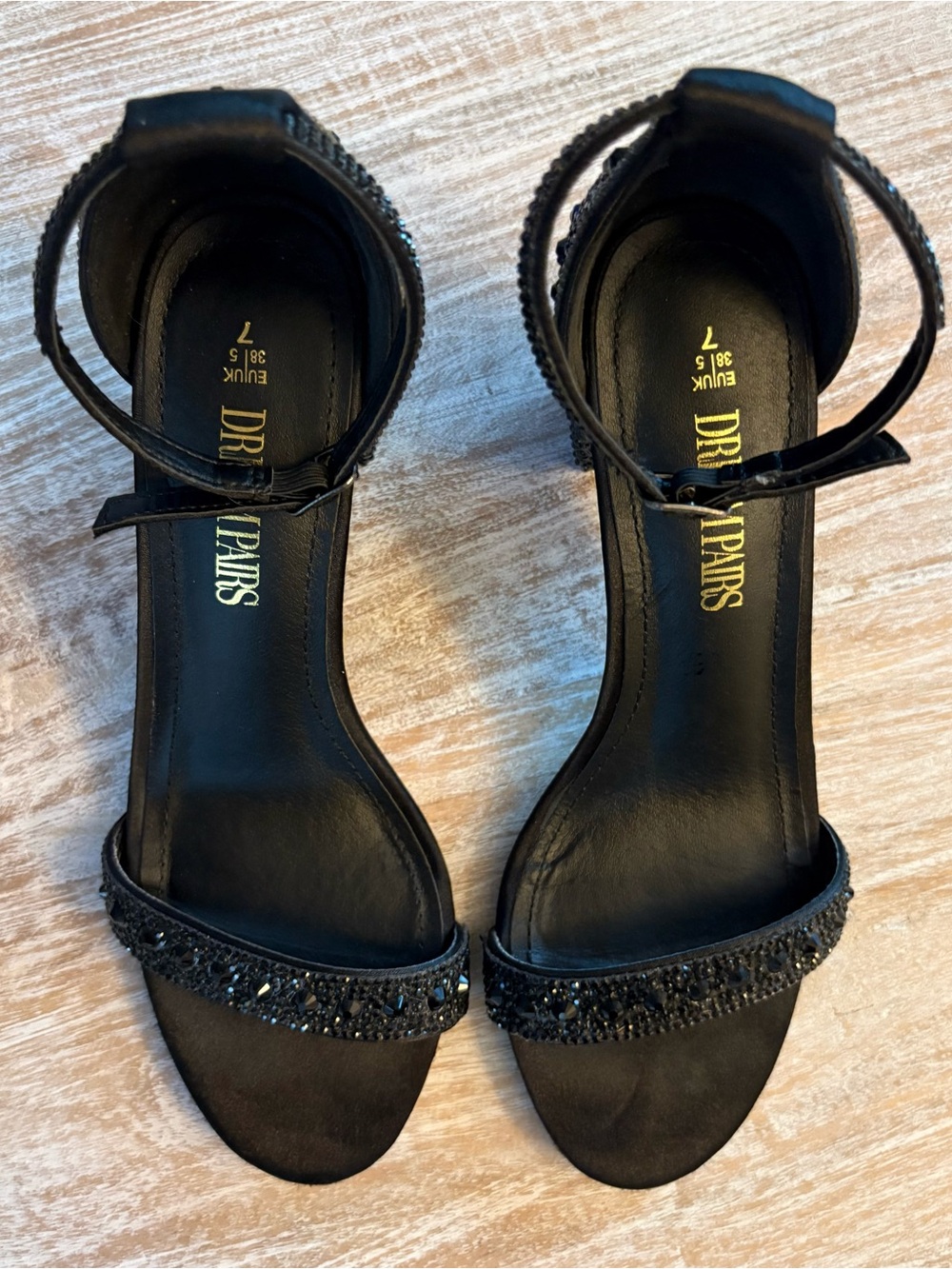 Dream Pairs Women’s Rhinestone Chunky Low Heel Sandals Black Open Toe Size 7